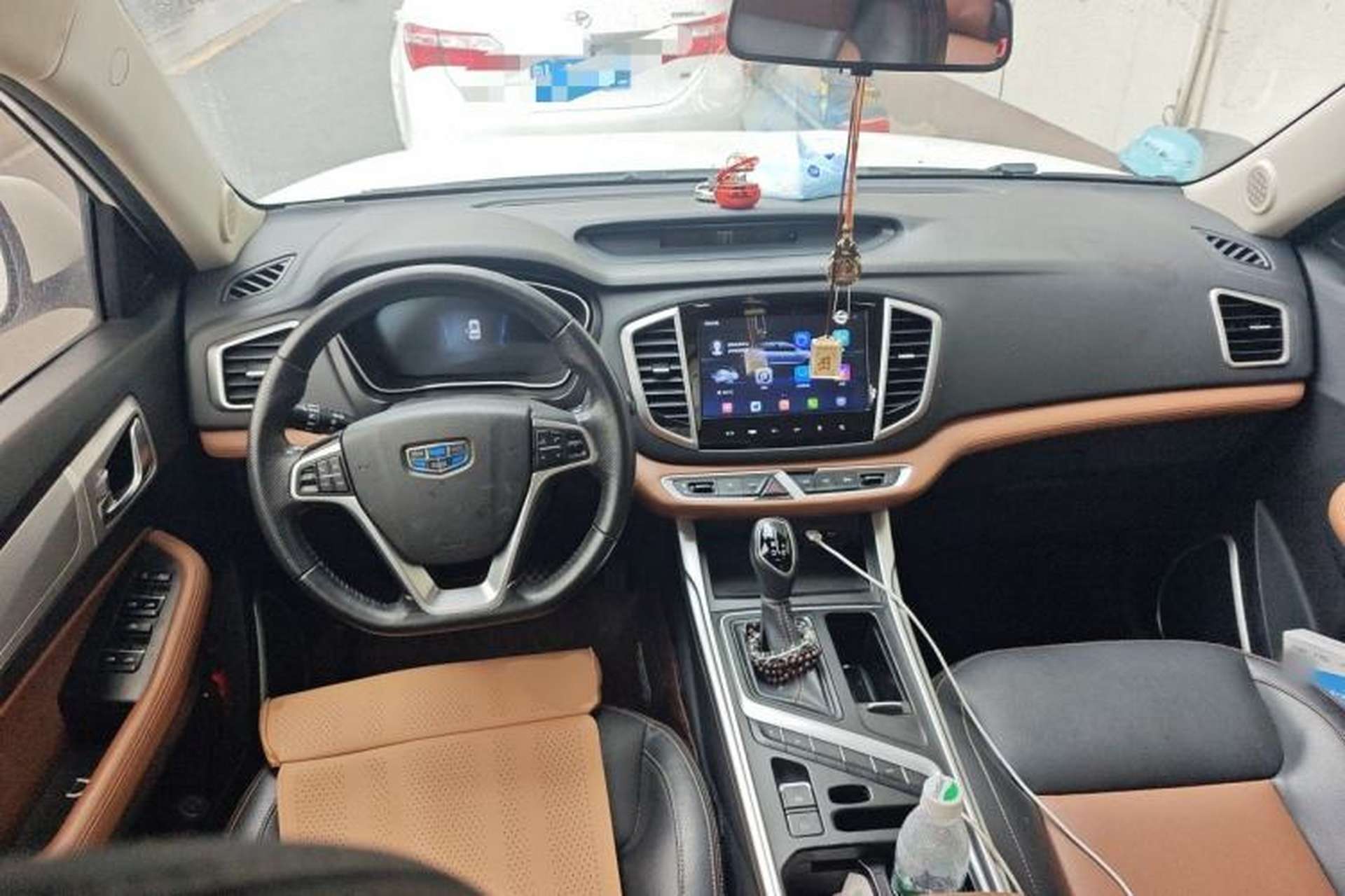 Used Geely Auto Vision X6 2018 1.4T CVT 4G Connected Luxury Version Center Console
