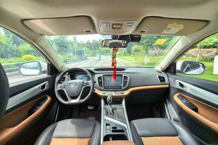 Used Geely Auto Vision X6 2018 1.4T CVT 4G Connected Flagship Edition Center Console
