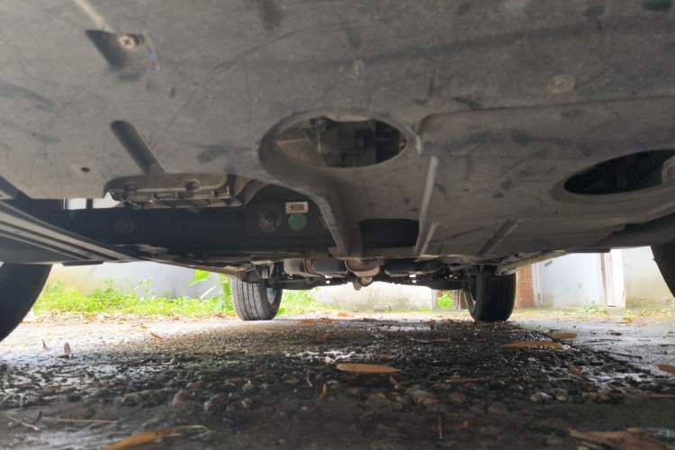 Used Geely Auto Vision X6 2018 1.4T CVT 4G Connected Luxury Version Chassis Front