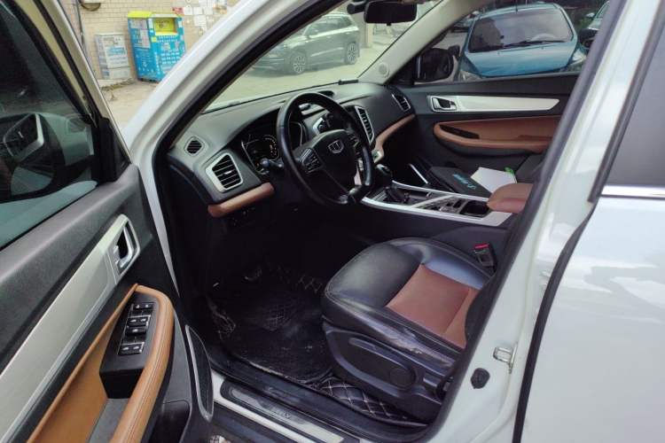 Used Geely Auto Vision X6 2018 1.4T CVT 4G Connected Luxury Version Driver Seat