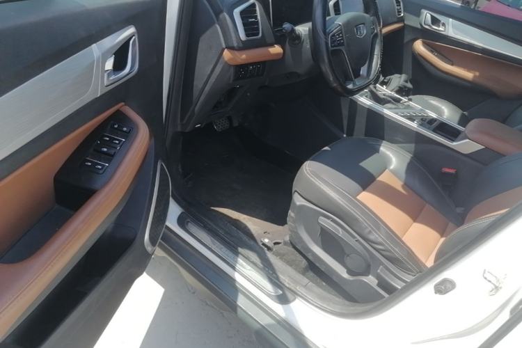 Used Geely Auto Vision X6 2018 1.4T CVT 4G Connected Luxury Version Driver Seat