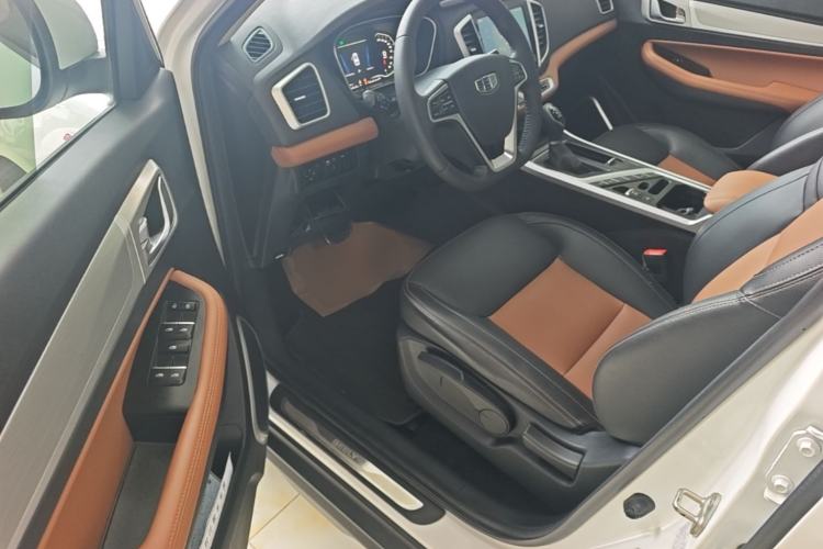 Used Geely Auto Vision X6 2018 1.4T CVT 4G Connected Luxury Version Driver Seat