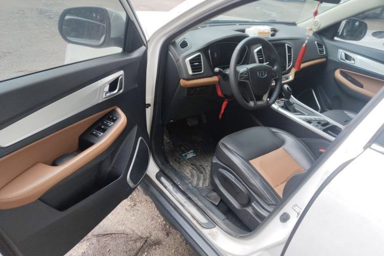Used Geely Auto Vision X6 2018 1.4T CVT 4G Connected Luxury Version Driver Seat