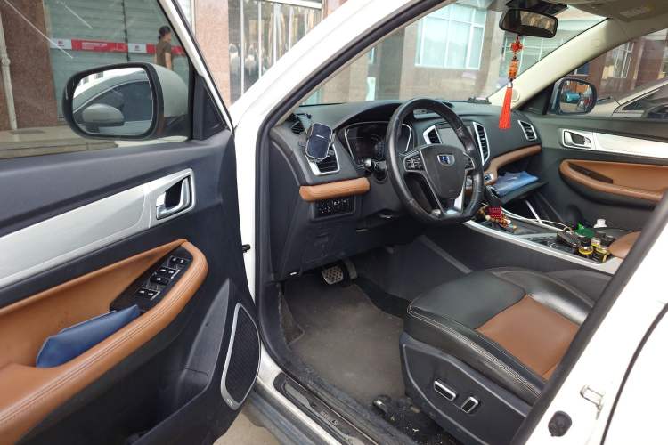Used Geely Auto Vision X6 2018 1.4T CVT 4G Connected Flagship Edition Driver Seat