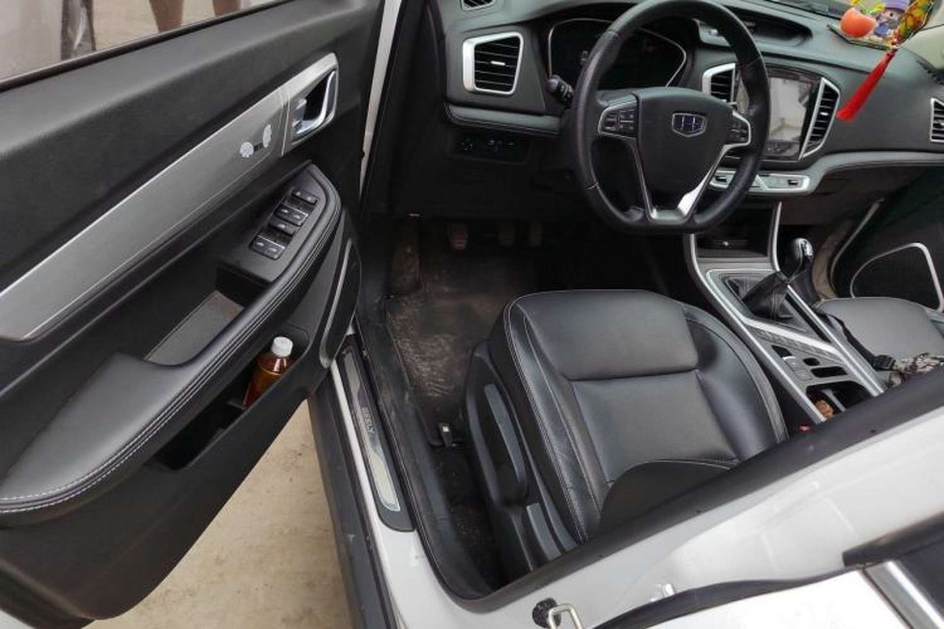 Used Geely Auto Vision X6 2018 1.8L Manual 4G Connect Luxury Edition Driver Seat