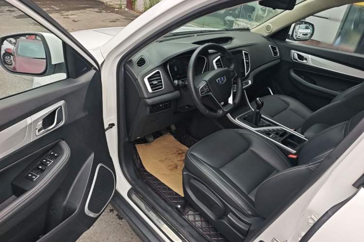 Used Geely Auto Vision X6 2018 1.8L Manual 4G Connect Luxury Edition Driver Seat