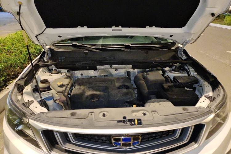 Used Geely Auto Vision X6  Engine Bay