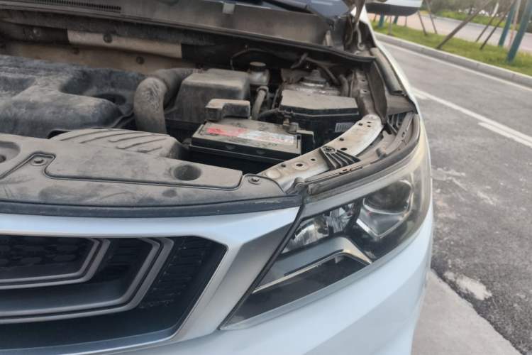 Used Geely Auto Vision X6 2018 1.8L Manual 4G Connect Luxury Edition Engine Bay Left