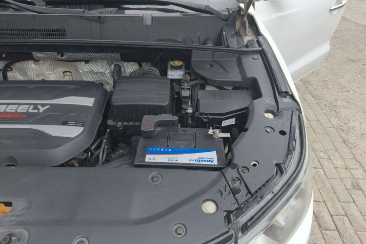 Used Geely Auto Vision X6 2018 1.4T CVT 4G Connected Luxury Version Engine Bay Left
