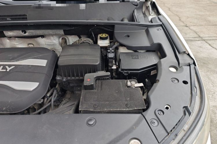 Used Geely Auto Vision X6 2018 1.4T CVT 4G Connected Flagship Edition Engine Bay Left