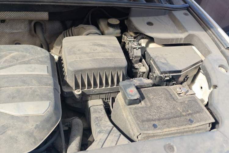 Used Geely Auto Vision X6 2018 1.4T CVT 4G Connected Luxury Version Engine Bay Left