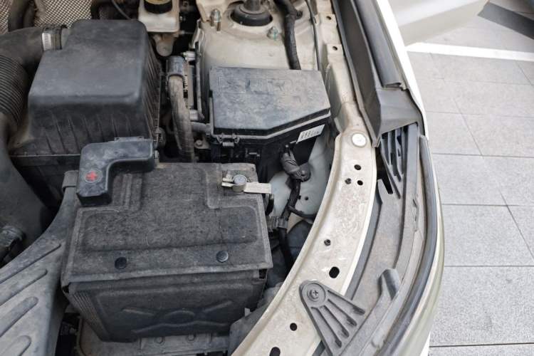 Used Geely Auto Vision X6 2018 1.8L Manual 4G Connect Luxury Edition Engine Bay Left