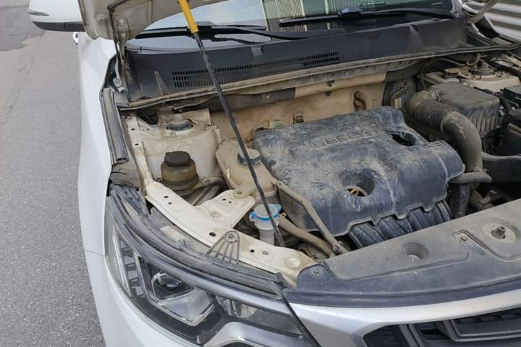 Used Geely Auto Vision X6 2018 1.8L Manual 4G Connect Luxury Edition Engine Bay Right