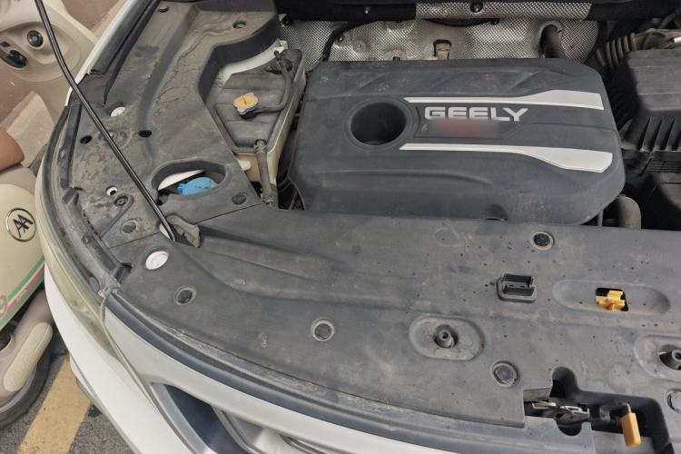 Used Geely Auto Vision X6 2018 1.4T CVT 4G Connected Luxury Version Engine Bay Right
