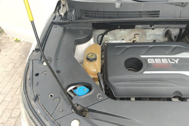Used Geely Auto Vision X6 2018 1.4T CVT 4G Connected Luxury Version Engine Bay Right