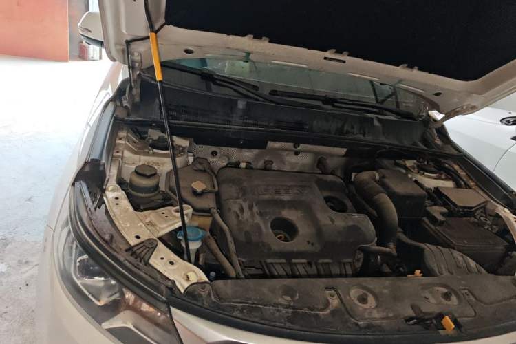 Used Geely Auto Vision X6 2018 1.8L Manual 4G Connect Luxury Edition Engine Bay Right
