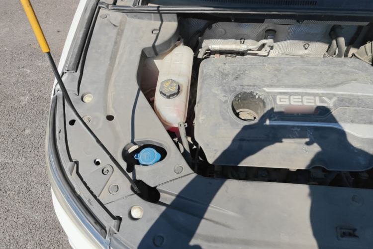 Used Geely Auto Vision X6 2018 1.4T CVT 4G Connected Flagship Edition Engine Bay Right