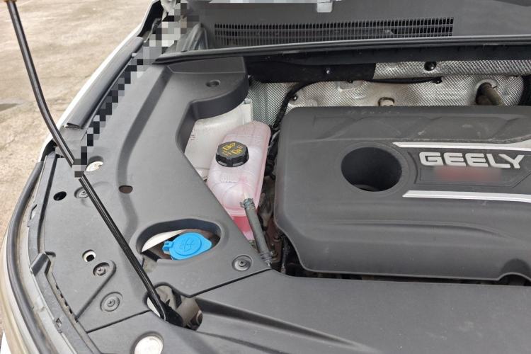 Used Geely Auto Vision X6 2018 1.4T CVT 4G Connected Flagship Edition Engine Bay Right