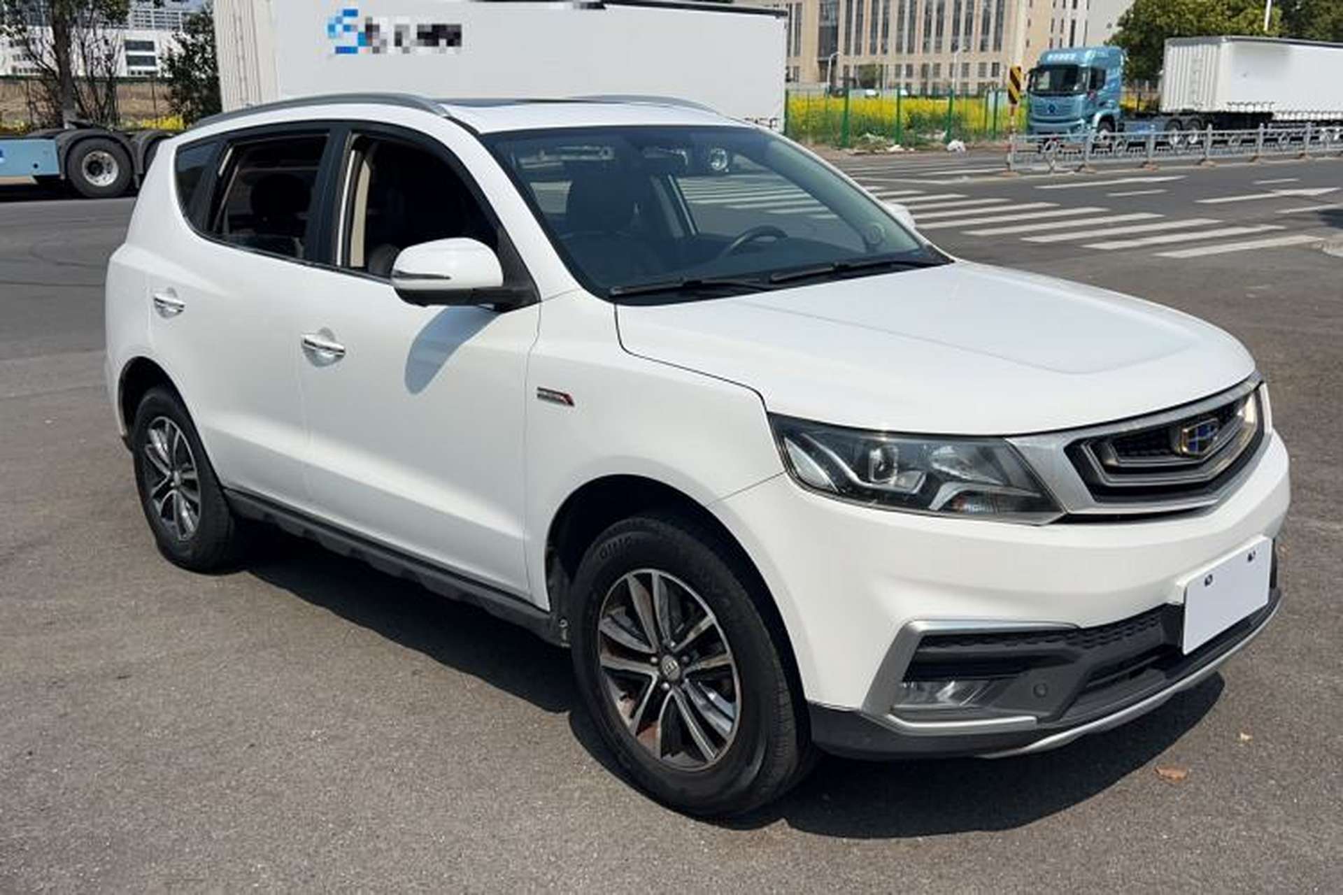Used Geely Auto Vision X6 2018 1.4T CVT 4G Connected Flagship Edition Exterior 1
