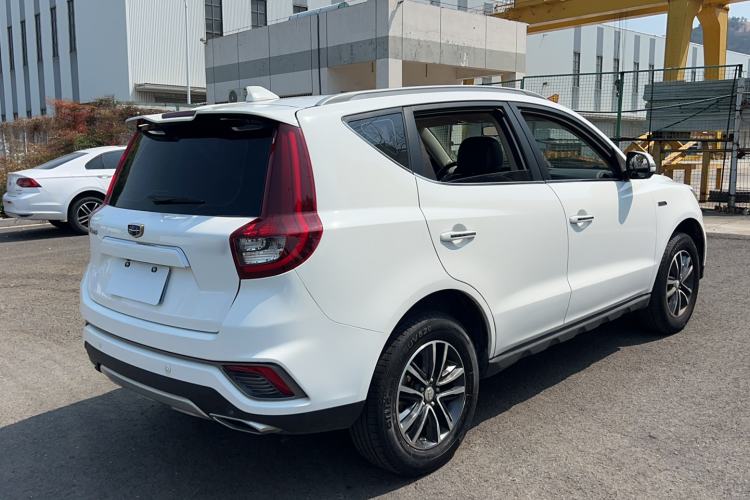 Used Geely Auto Vision X6 2018 1.4T CVT 4G Connected Flagship Edition Exterior 3