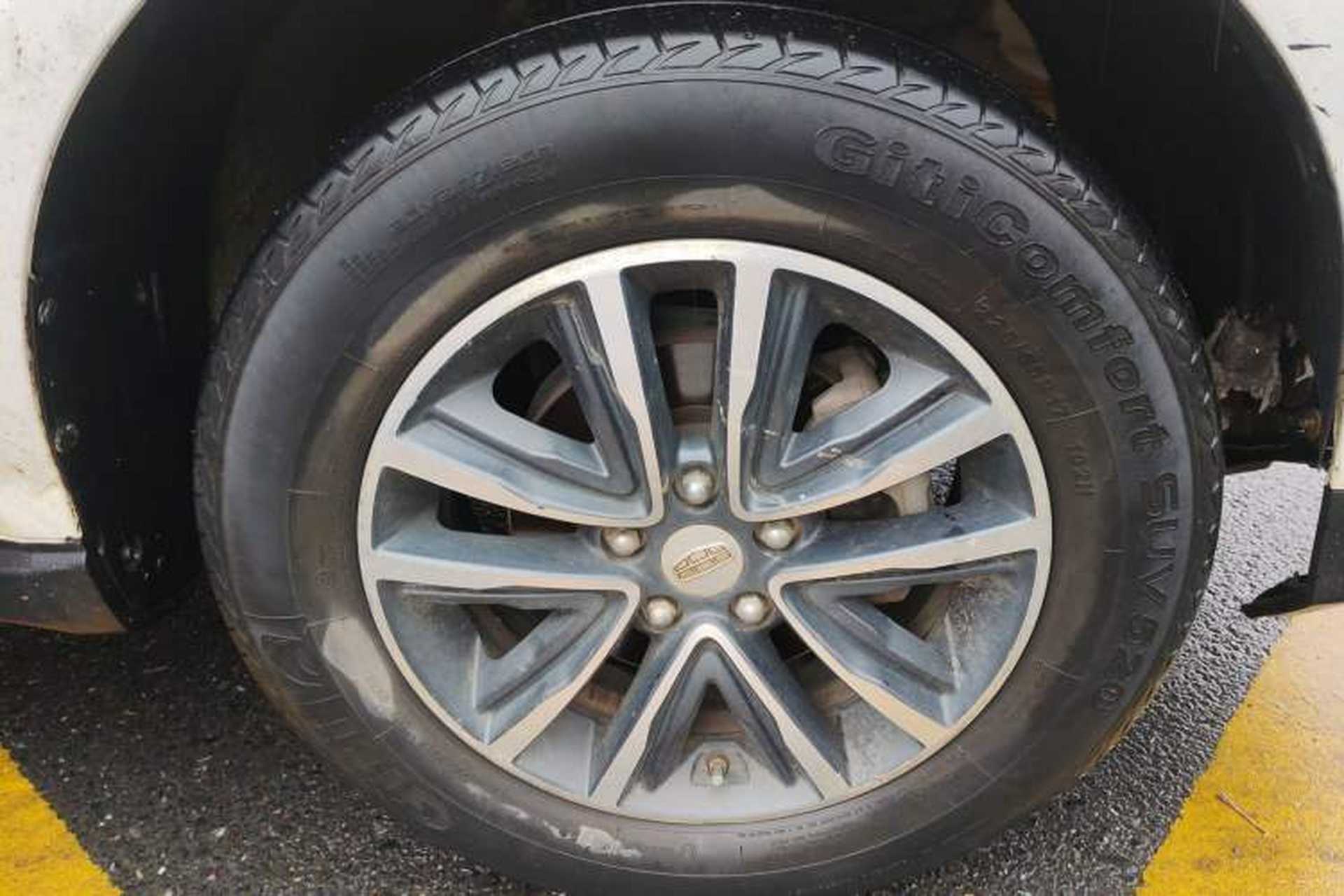 Used Geely Auto Vision X6 2018 1.4T CVT 4G Connected Luxury Version Exterior 4