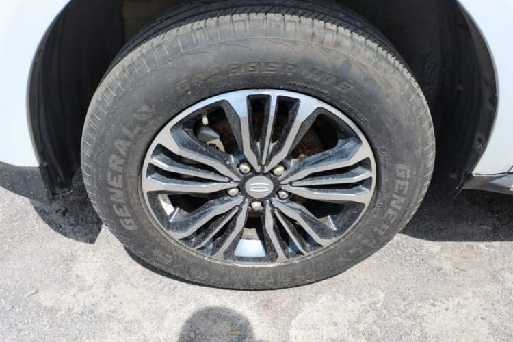 Used Geely Auto Vision X6 2018 1.8L Manual 4G Connect Luxury Edition Exterior 4