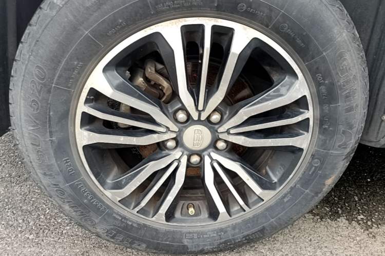 Used Geely Auto Vision X6 2018 1.8L Manual 4G Connect Luxury Edition Exterior 5