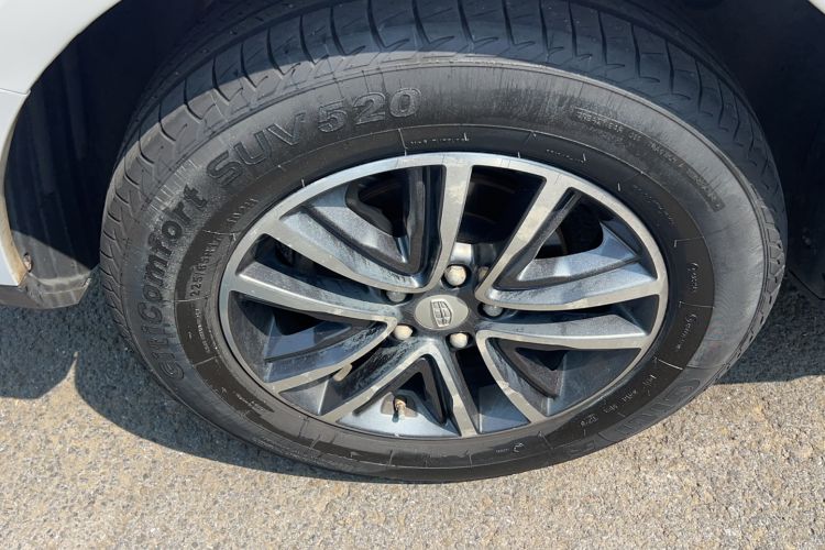 Used Geely Auto Vision X6 2018 1.4T CVT 4G Connected Flagship Edition Exterior 5