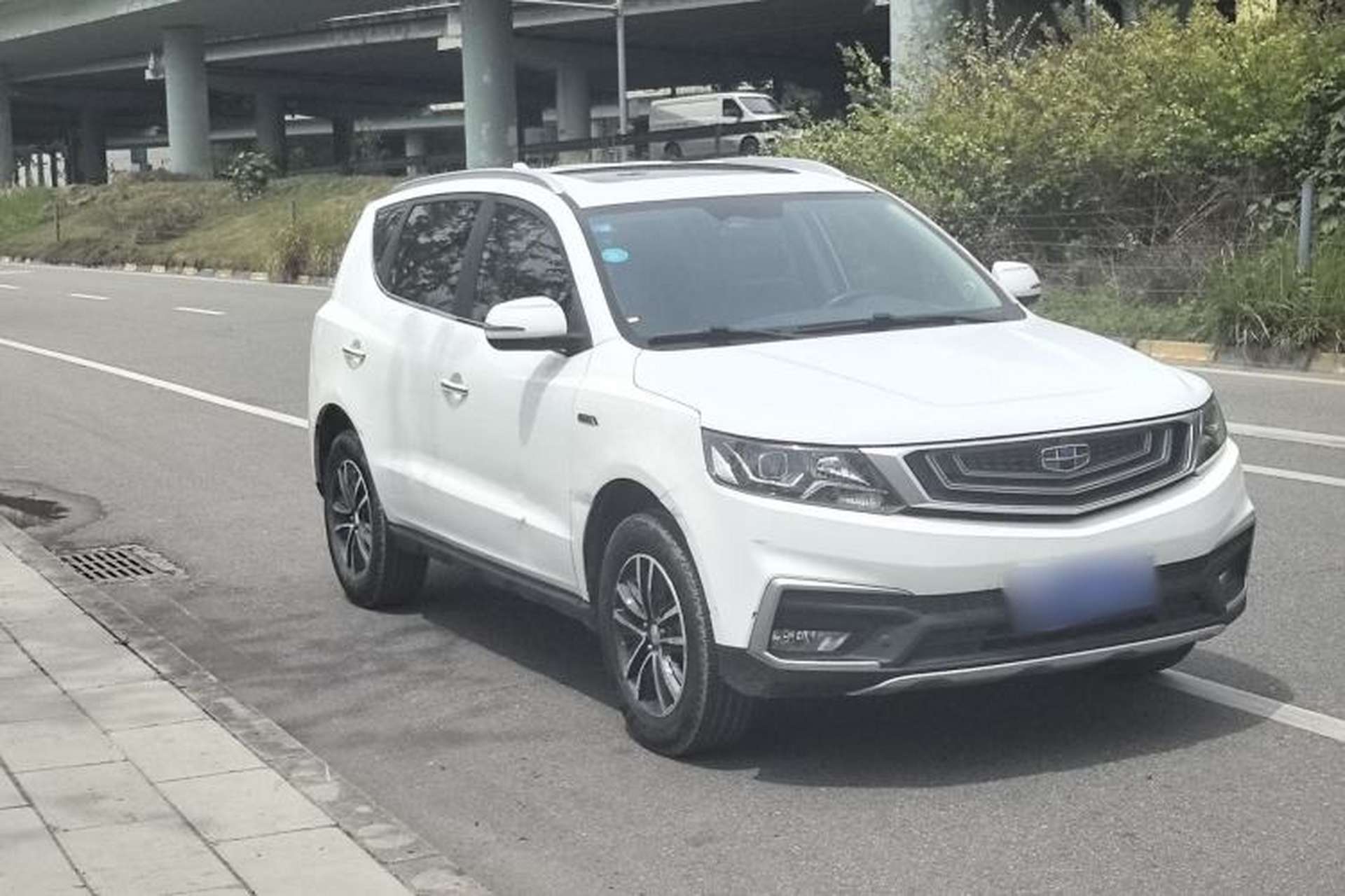 Used Geely Auto Vision X6 2018 1.4T CVT 4G Connected Luxury Version Exterior 5