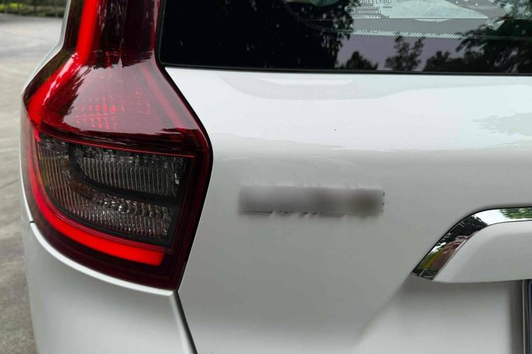 Used Geely Auto Vision X6 2018 1.4T CVT 4G Connected Flagship Edition Exterior 6