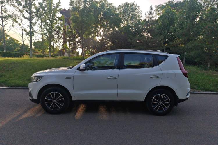 Used Geely Auto Vision X6 2018 1.4T CVT 4G Connected Luxury Version Exterior 7