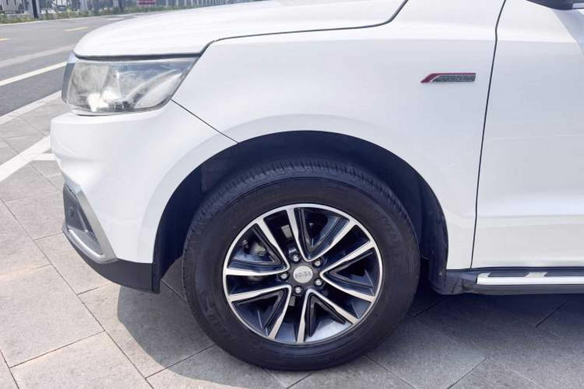Used Geely Auto Vision X6 2018 1.4T CVT 4G Connected Luxury Version Exterior 8