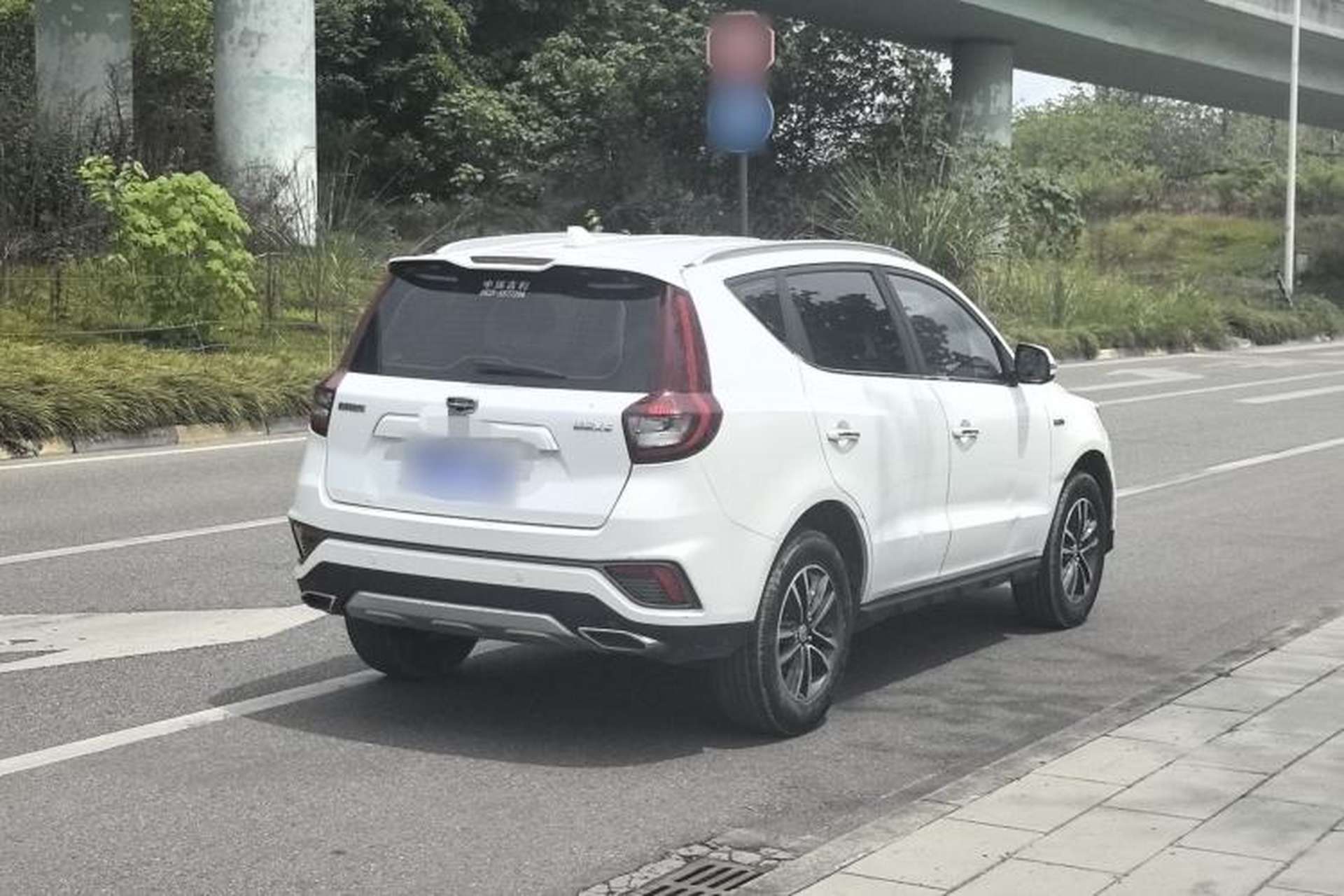 Used Geely Auto Vision X6 2018 1.4T CVT 4G Connected Luxury Version Exterior 8