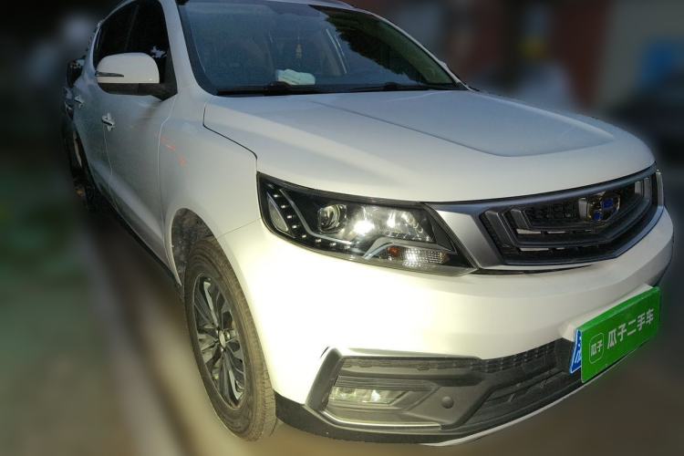 Used Geely Auto Vision X6 2018 1.8L Manual 4G Connect Luxury Edition Front Right 45 Deg