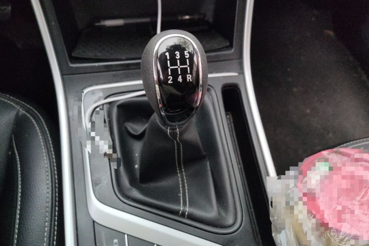 Used Geely Auto Vision X6 2018 1.8L Manual 4G Connect Luxury Edition Gear Lever
