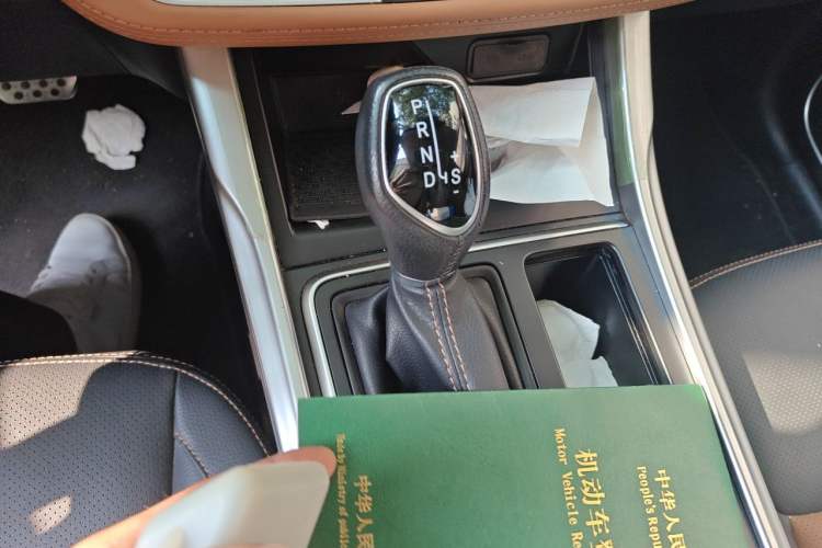 Used Geely Auto Vision X6 2018 1.4T CVT 4G Connected Flagship Edition Gear Lever