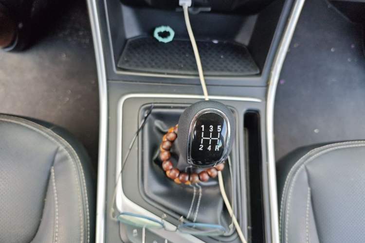 Used Geely Auto Vision X6 2018 1.8L Manual 4G Connect Luxury Edition Gear Lever