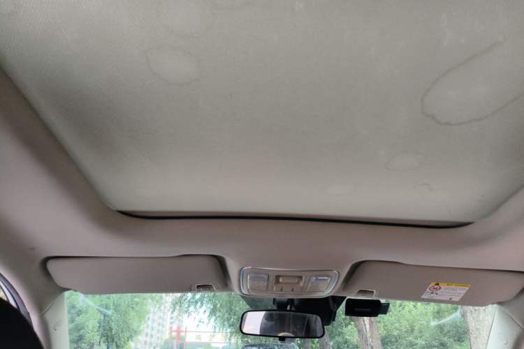 Used Geely Auto Vision X6 2018 1.4T CVT 4G Connected Flagship Edition Headliner
