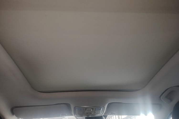 Used Geely Auto Vision X6 2018 1.4T CVT 4G Connected Flagship Edition Headliner