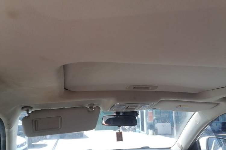 Used Geely Auto Vision X6 2018 1.4T CVT 4G Connected Luxury Version Headliner