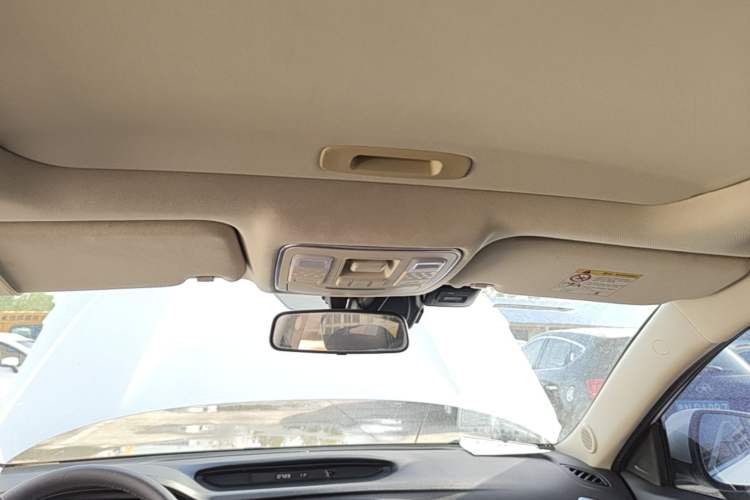 Used Geely Auto Vision X6 2018 1.8L Manual 4G Connect Luxury Edition Headliner