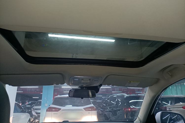 Used Geely Auto Vision X6 2018 1.8L Manual 4G Connect Luxury Edition Headliner