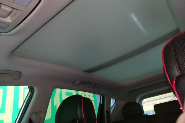 Used Geely Auto Vision X6 2018 1.4T CVT 4G Connected Flagship Edition Headliner