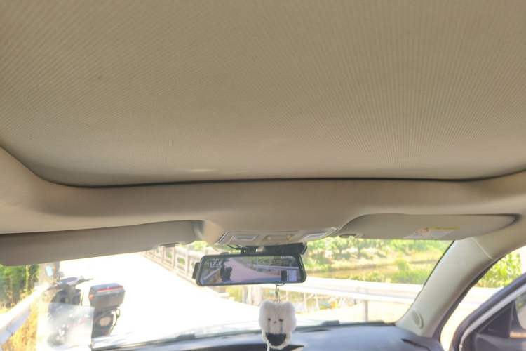 Used Geely Auto Vision X6 2018 1.4T CVT 4G Connected Flagship Edition Headliner