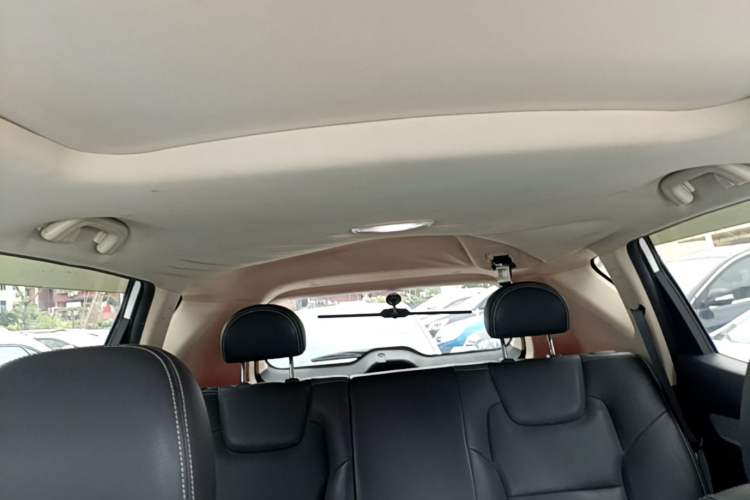 Used Geely Auto Vision X6 2018 1.8L Manual 4G Connect Luxury Edition Headliner