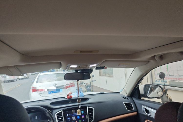 Used Geely Auto Vision X6 2018 1.4T CVT 4G Connected Luxury Version Headliner
