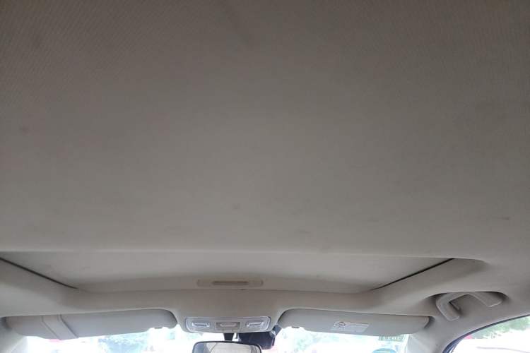 Used Geely Auto Vision X6 2018 1.8L Manual 4G Connect Luxury Edition Headliner