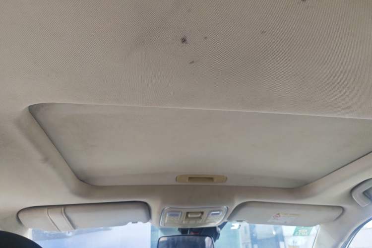 Used Geely Auto Vision X6 2018 1.8L Manual 4G Connect Luxury Edition Headliner