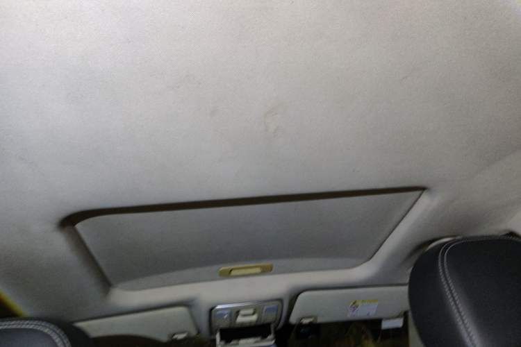 Used Geely Auto Vision X6 2018 1.8L Manual 4G Connect Luxury Edition Headliner