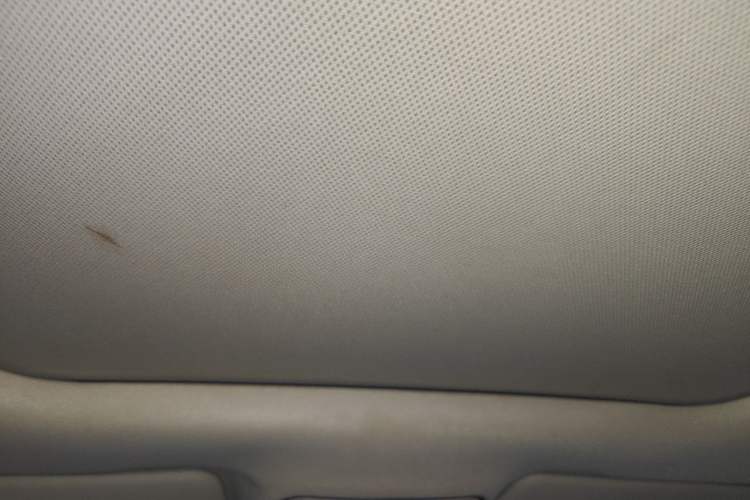Used Geely Auto Vision X6 2018 1.4T CVT 4G Connected Flagship Edition Headliner
